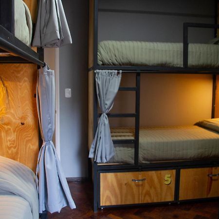 Sin Fin Hostel Мендоса Екстер'єр фото