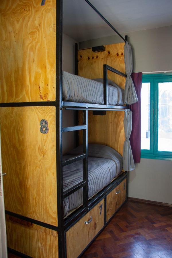 Sin Fin Hostel Мендоса Екстер'єр фото