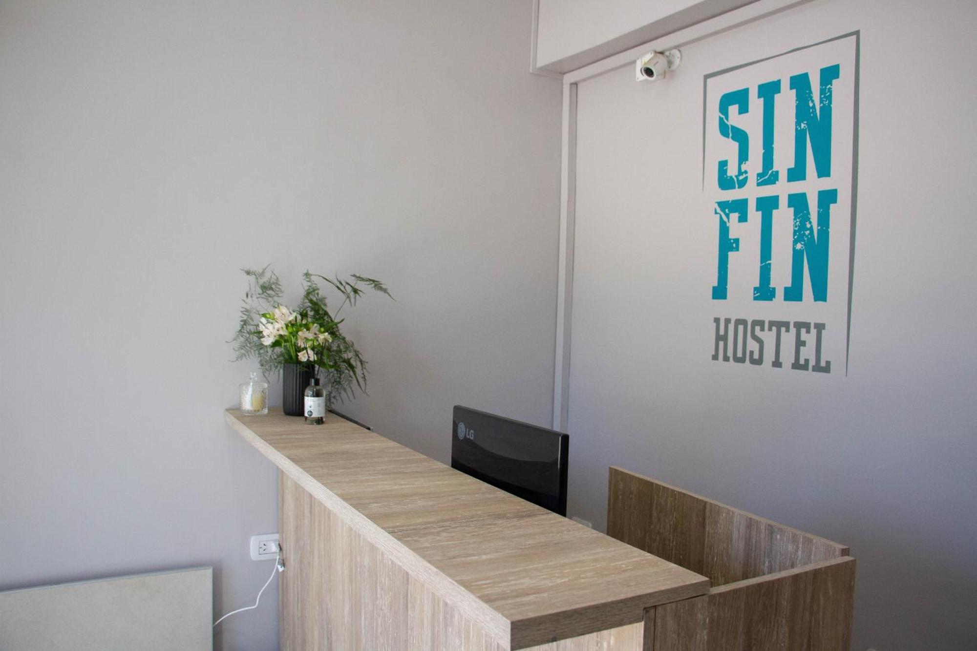 Sin Fin Hostel Мендоса Екстер'єр фото
