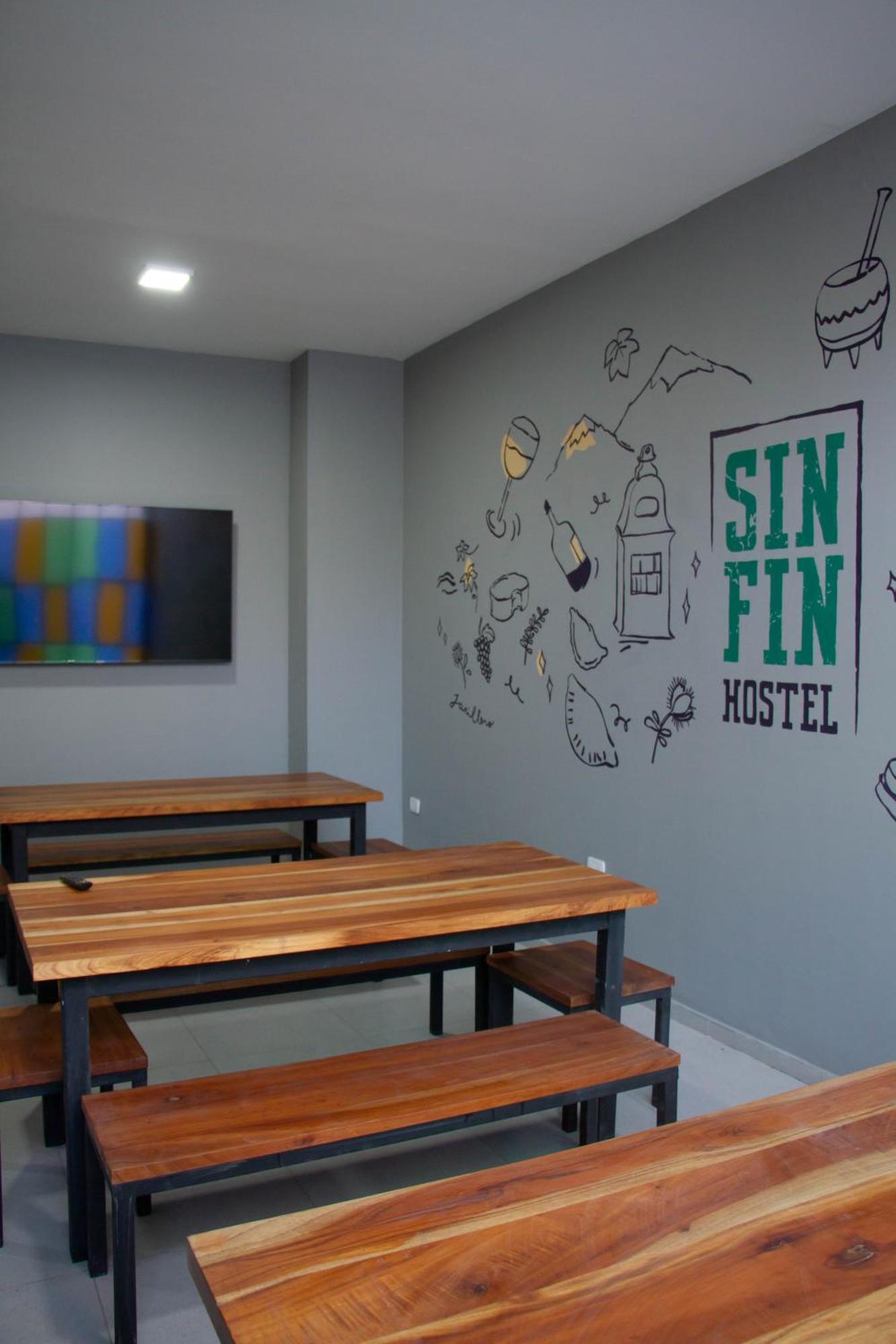 Sin Fin Hostel Мендоса Екстер'єр фото