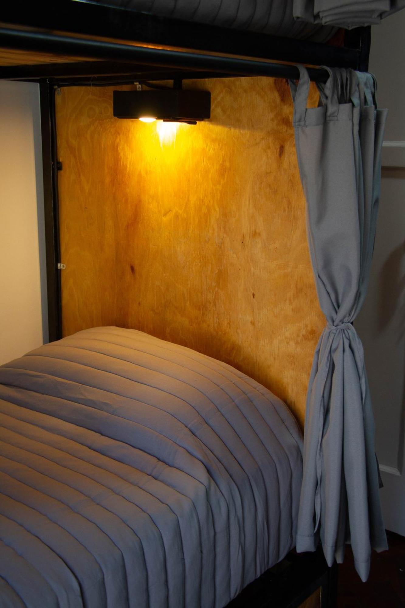 Sin Fin Hostel Мендоса Екстер'єр фото